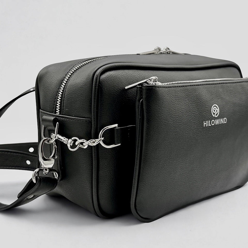 Dog Walking Bag YUNO with front pocket - Pre-order special with free Poop Bag Holder